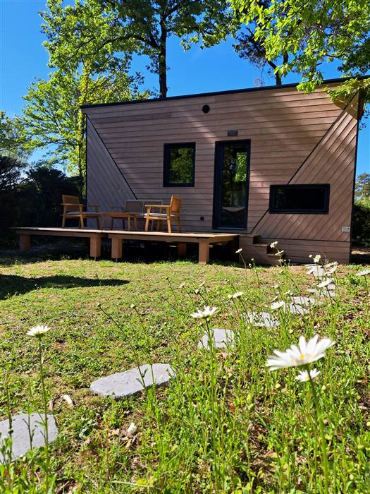 La Tiny House Déconnexion — Une petite maison en bois, sans télévision, pour retrouver l'essentiel.